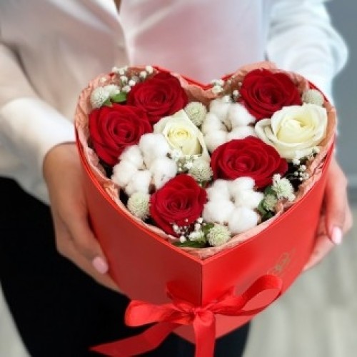 Red Heart with Raffaello